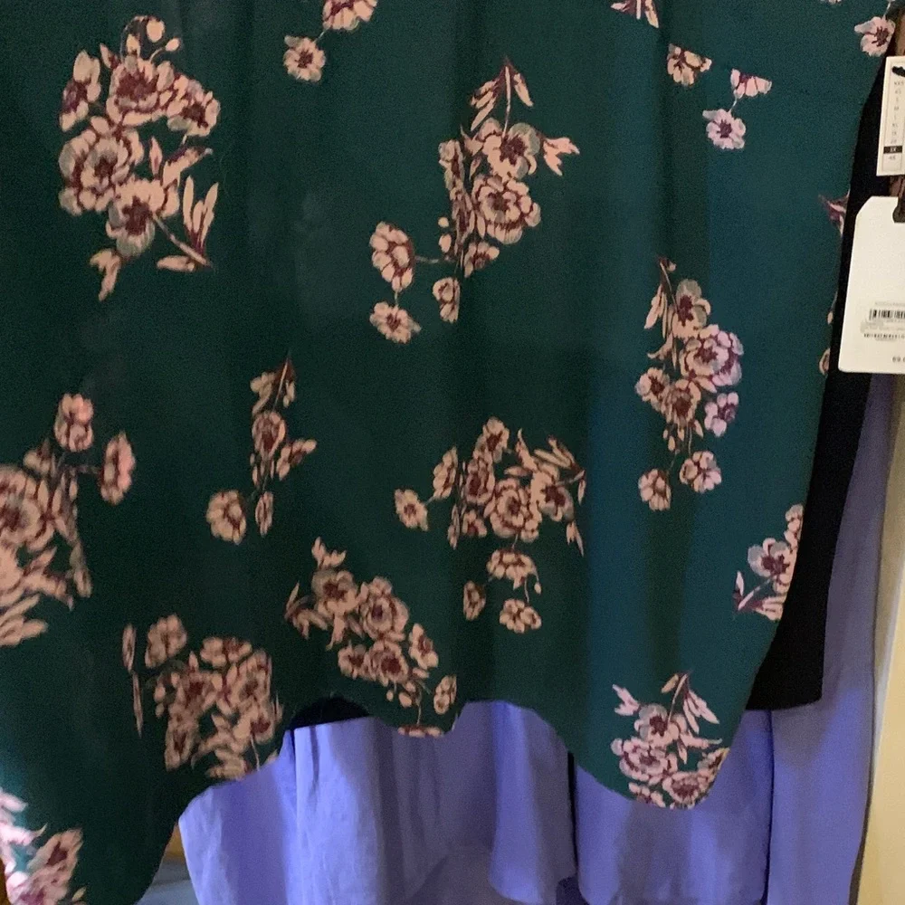 Leith Teal Floral Long-Sleeve Tunic with Pink Flowers. NWT. 3X - Picture 10 of 16